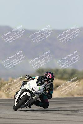 media/Nov-30-2025-TrackXperience (Sun) [[c0061d280f]]/3-Level 1/Session 3 (Turn 16)/